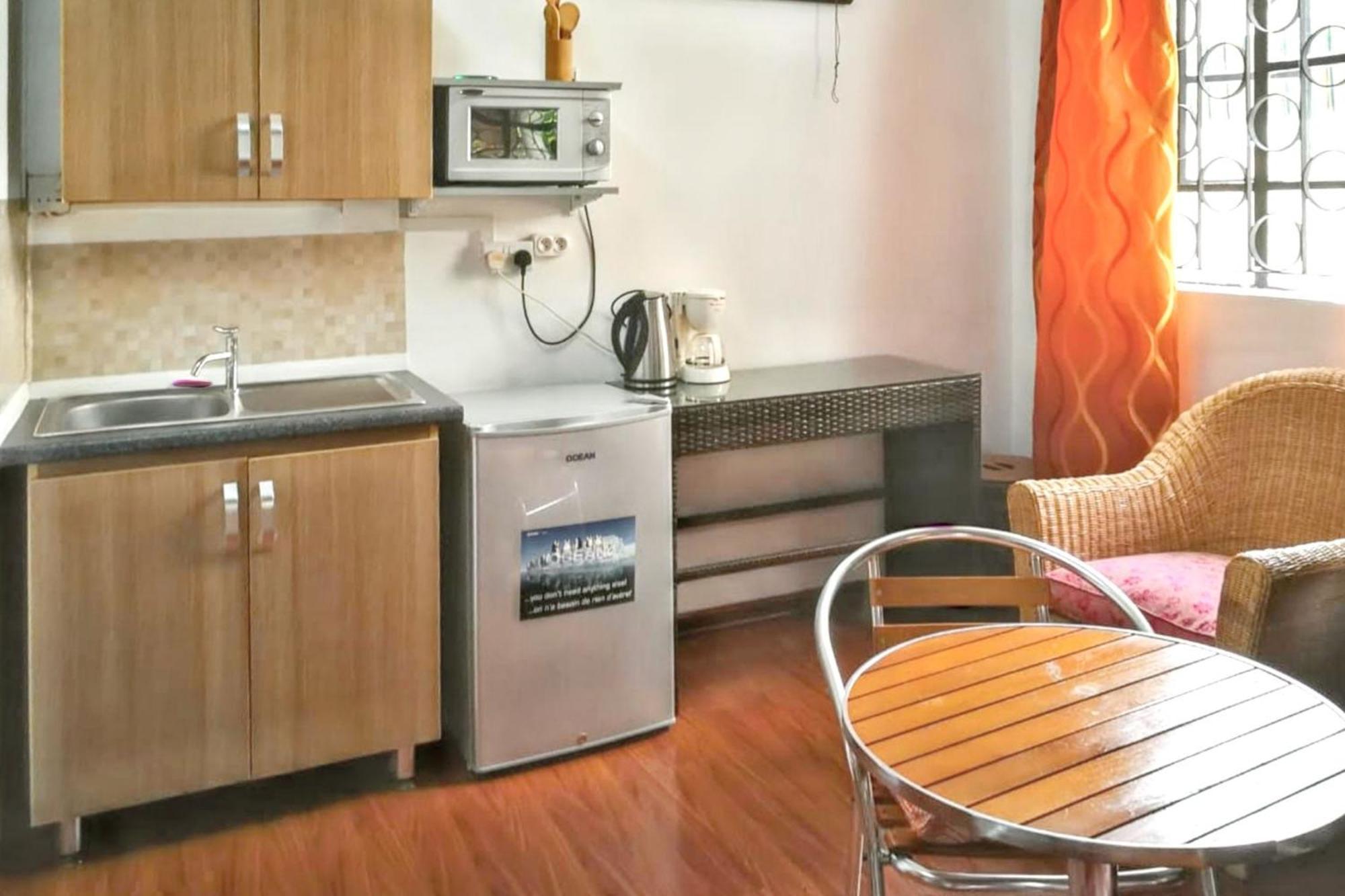 Charming Studio In Flic En Flac With Enclosed Garden 25M² المظهر الخارجي الصورة